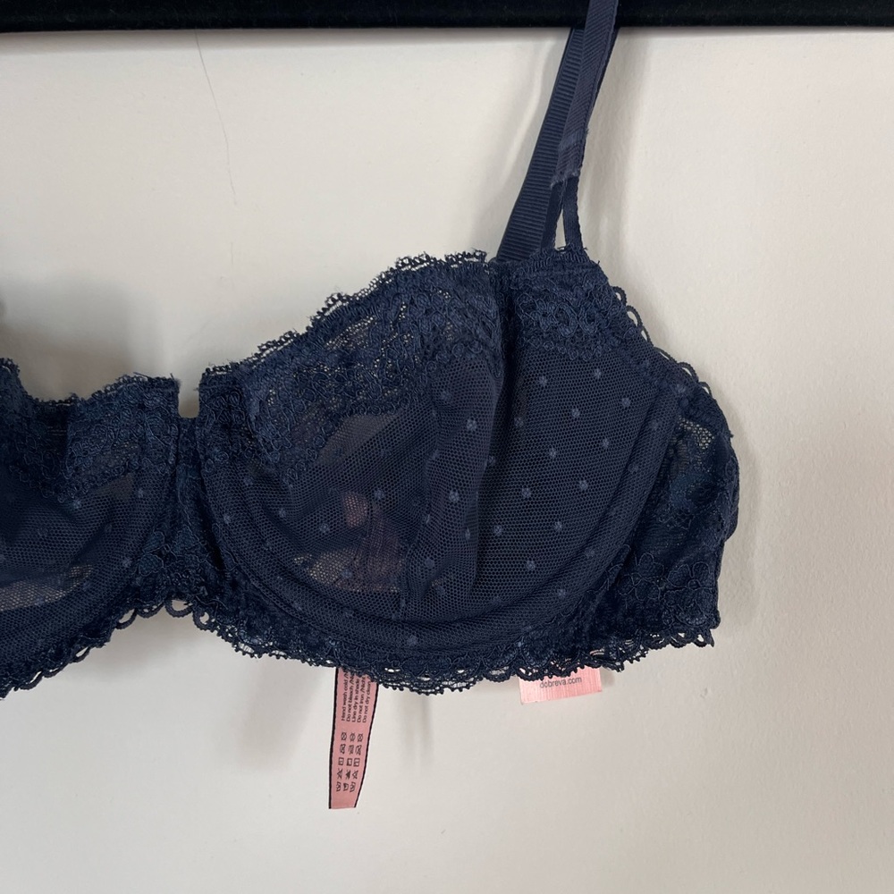 Lace Trim Navy Bra